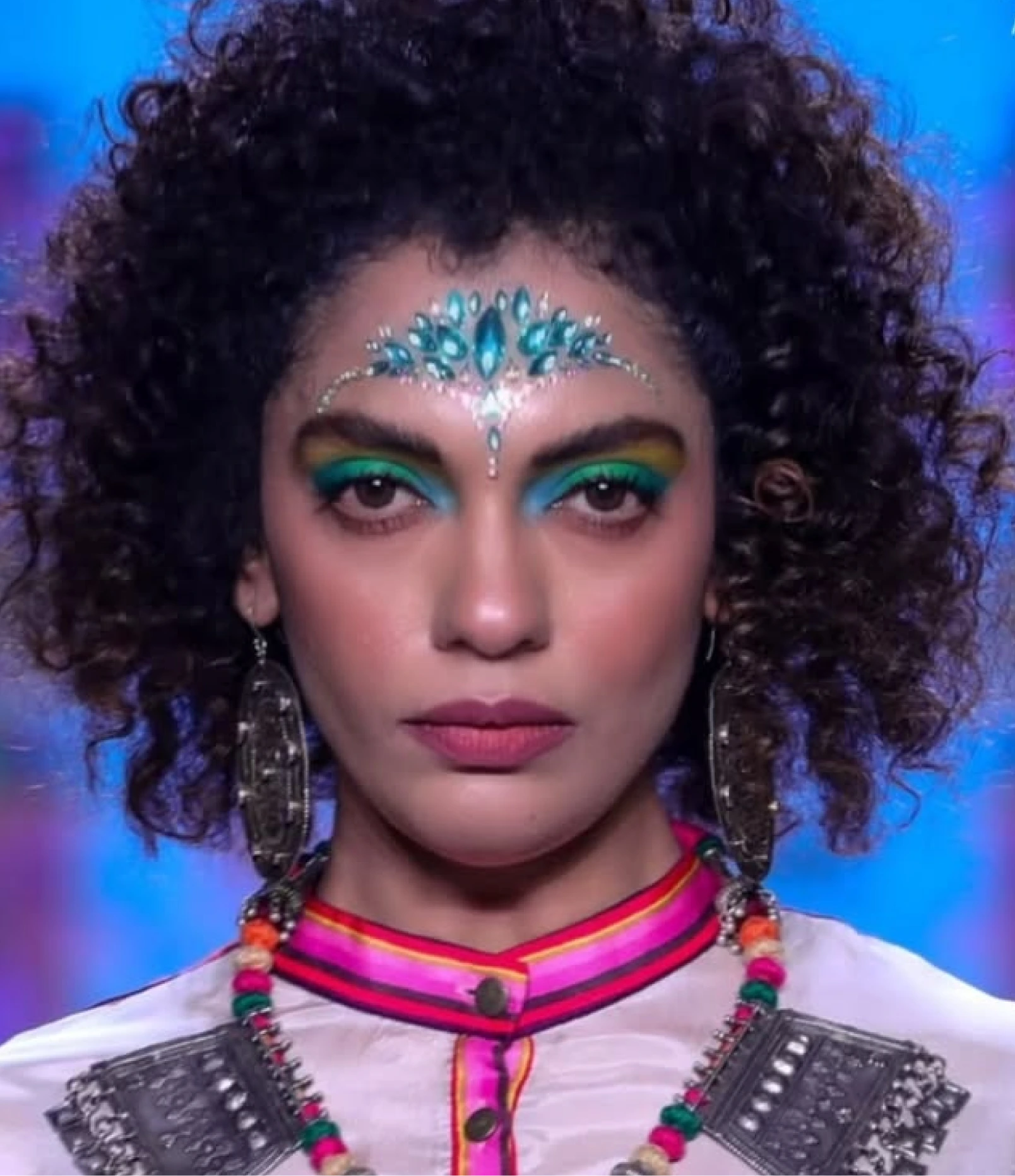 Mask group - 2025-10-03T183521.406